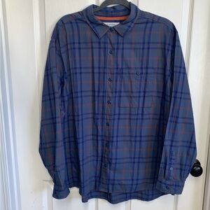 REI ladies XL blue plaid button down shirt 100% Cotton long sleeves